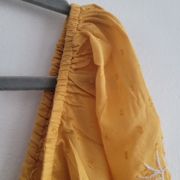 Forever 21 Yellow Embroidered Puff Sleeve Smocked Tie Front Crop Top Shirt - Picture 6 of 8